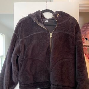 Black old navy jacket